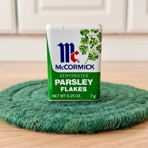 VINTAGE 1979 McCORMICK DEHYDRATED PARSLEY FLAKES TIN